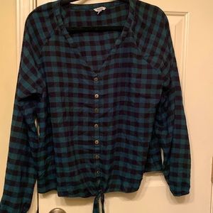 Women’s long sleeve blouse